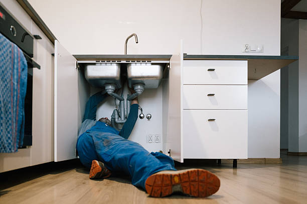 Professional Leak Detection technician working in North Branford, CT